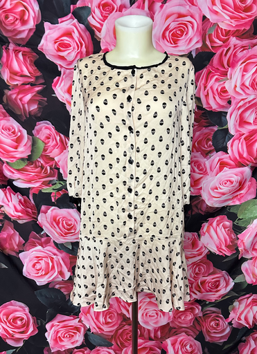 robe avec effet tête de mort