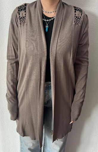 Gilet beige, broderie